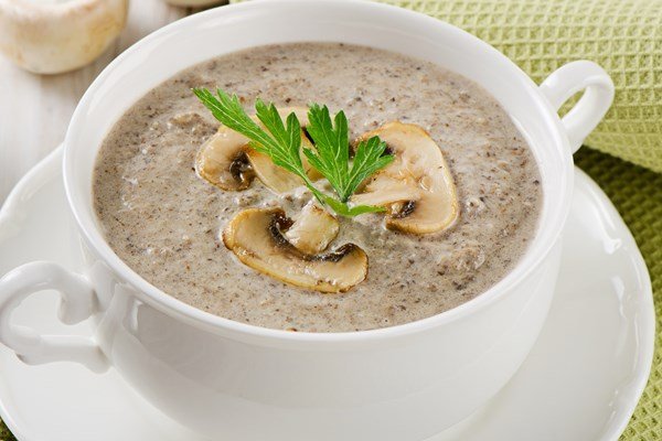 Que tal o molho de cogumelo para seu caderno de receitas vegano? Receita de molho de cogumelo